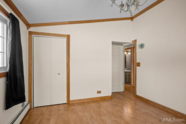 4864 Greenwood 18.12 Drive, Escanaba, MI 49829