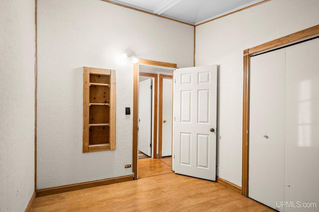 4864 Greenwood 18.12 Drive, Escanaba, MI 49829