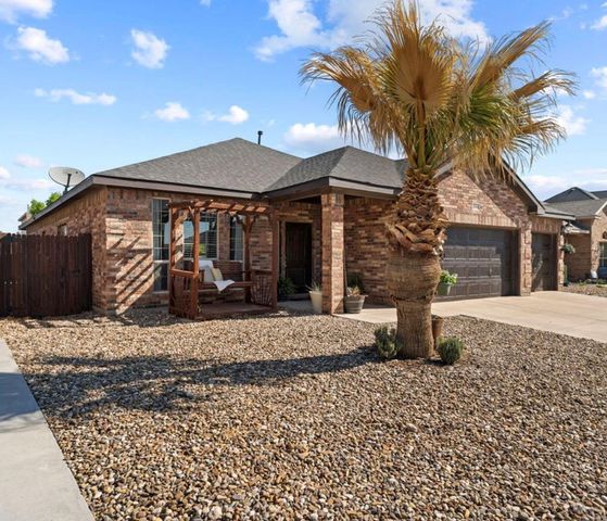 3908 Roma, Odessa, TX 79765