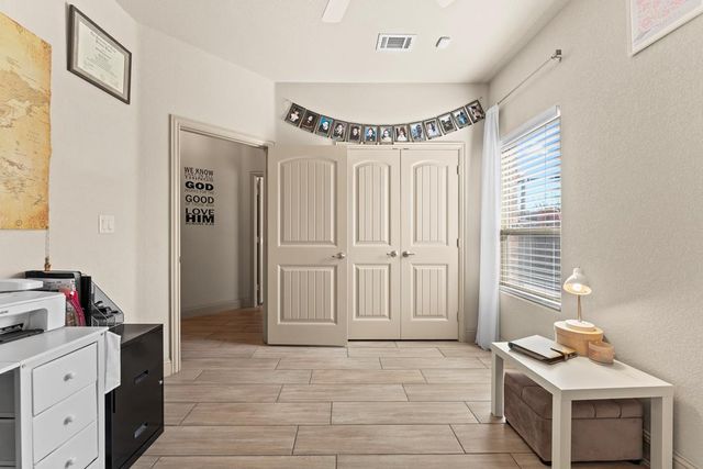 3908 Roma, Odessa, TX 79765