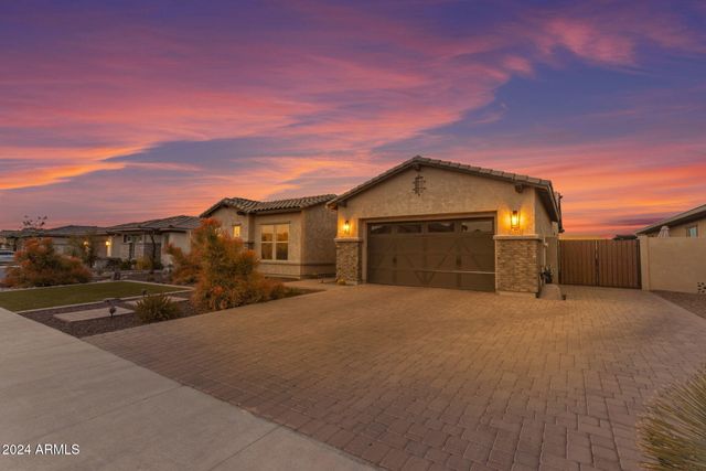 3502 E HAZELTINE Way, Queen Creek, AZ 85142