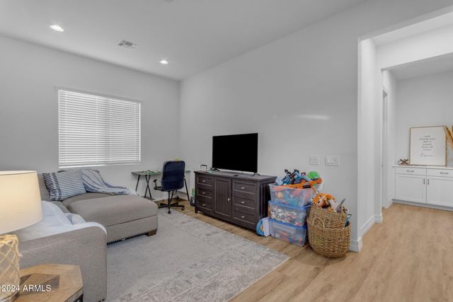 3502 E HAZELTINE Way, Queen Creek, AZ 85142