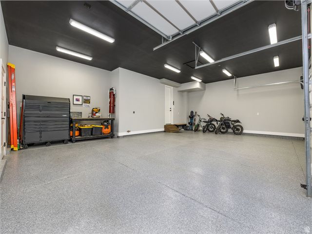 12176 N CREEK MEADOW CT, Highland, UT 84003