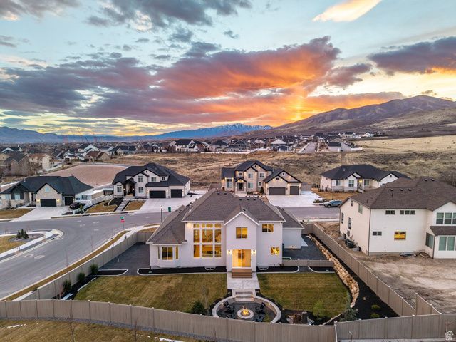12176 N CREEK MEADOW CT, Highland, UT 84003