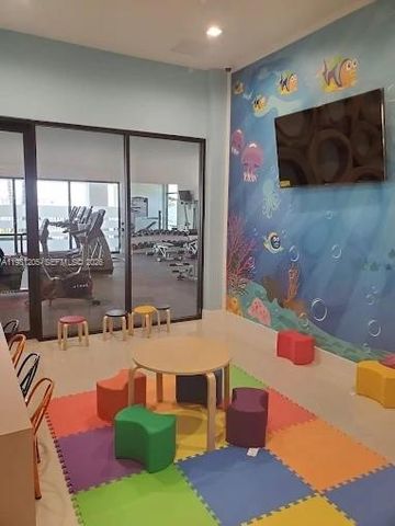 3328 W 114th Ter, Hialeah, FL 33018