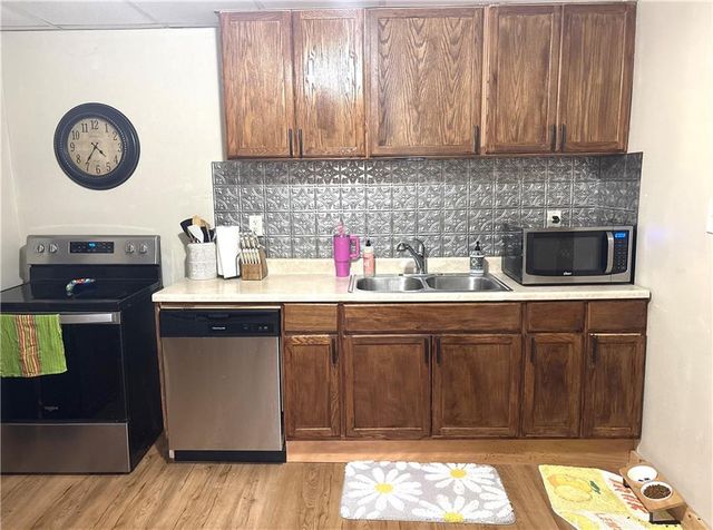 107 E 22nd Street, Pittsburg, KS 66762