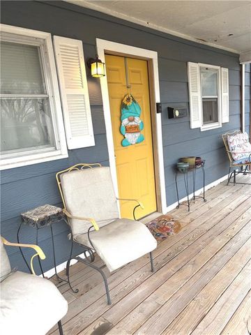 107 E 22nd Street, Pittsburg, KS 66762