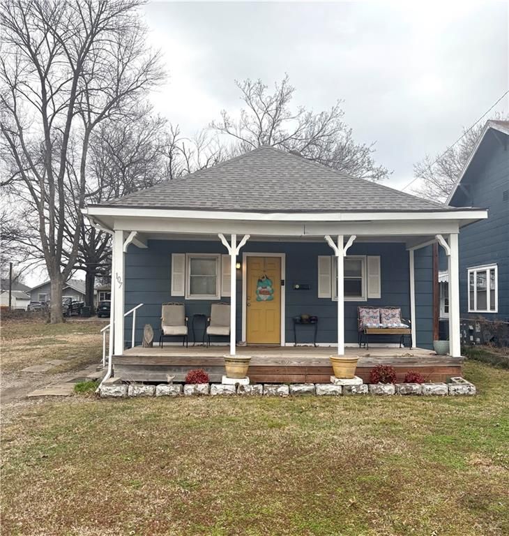 107 E 22nd Street, Pittsburg, KS 66762