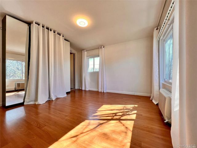 21618 39th Avenue, Bayside, NY 11361