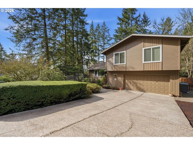 2831 VALE Ct, Lake Oswego, OR 97034