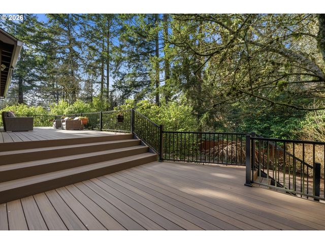 2831 VALE Ct, Lake Oswego, OR 97034