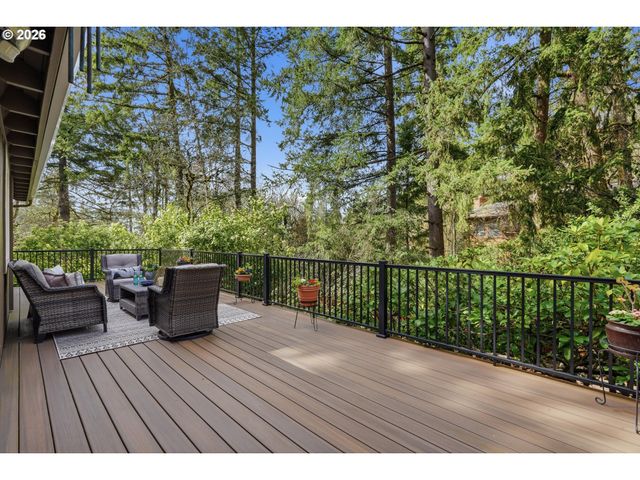 2831 VALE Ct, Lake Oswego, OR 97034