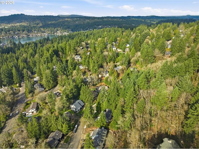 2831 VALE Ct, Lake Oswego, OR 97034