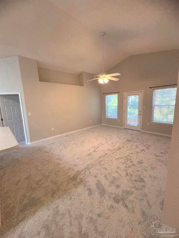 711 Marsh Harbor Dr, Mary Esther, FL 32569