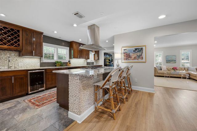 1700 Saxony Road, Fort Worth, TX 76116