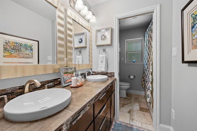 1700 Saxony Road, Fort Worth, TX 76116