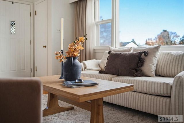 810 Cranmer Avenue, Idaho Falls, ID 83401