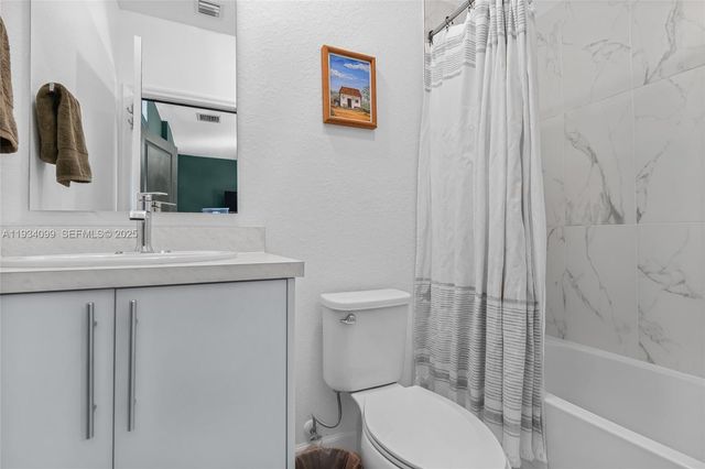 1270 NW 3rd Ln 0, Florida City, FL 33034