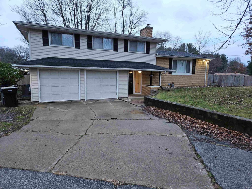 52040 Avanelle Street, Granger, IN 46530