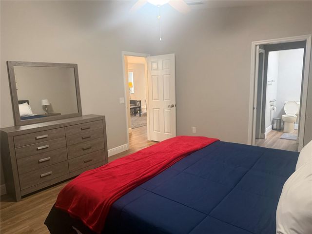 484 HILDALGO DRIVE, Lady Lake, FL 32159