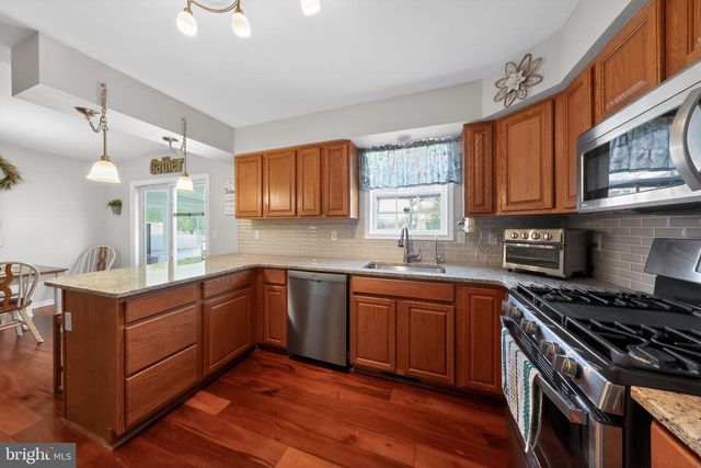 402 MATTHEWS CIR, Milford, DE 19963