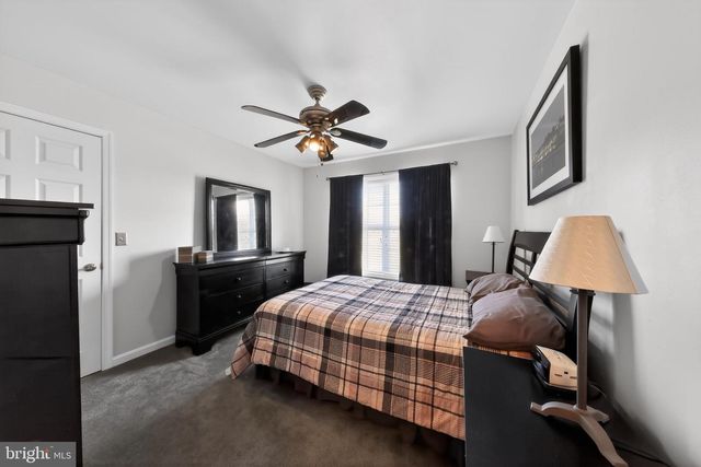 402 MATTHEWS CIR, Milford, DE 19963