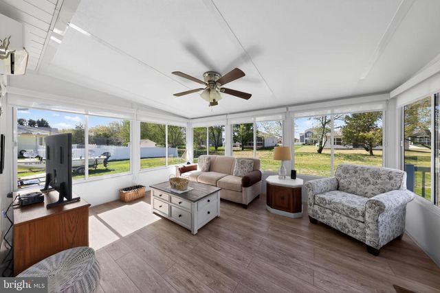 402 MATTHEWS CIR, Milford, DE 19963