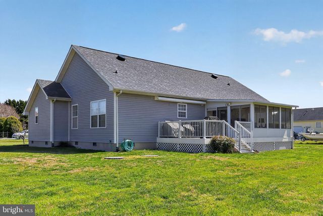 402 MATTHEWS CIR, Milford, DE 19963