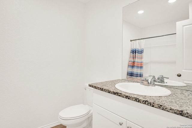 8038 Chanting Bend, San Antonio, TX 78223