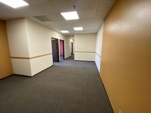 9944 S ROBERTS Road 108, Palos Hills, IL 60465