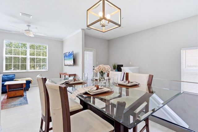 3825 PARKRIDGE CIRCLE 1-202, Sarasota, FL 34243