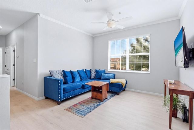 3825 PARKRIDGE CIRCLE 1-202, Sarasota, FL 34243