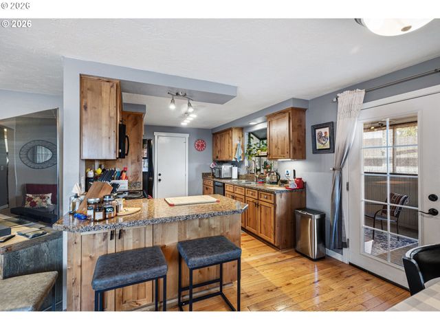 4559 SOUZA St, Eugene, OR 97402