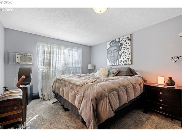 4559 SOUZA St, Eugene, OR 97402
