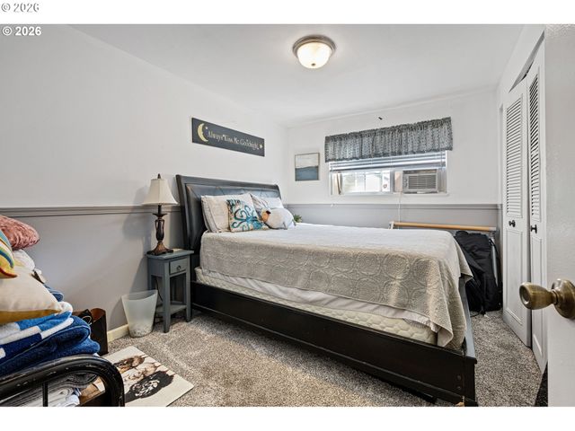 4559 SOUZA St, Eugene, OR 97402