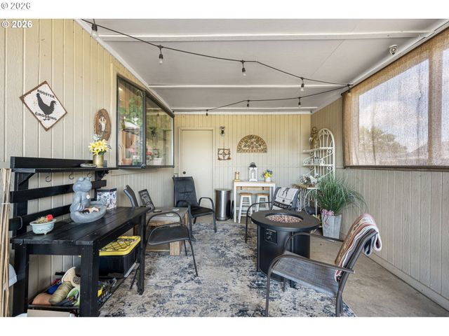 4559 SOUZA St, Eugene, OR 97402