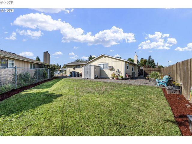 4559 SOUZA St, Eugene, OR 97402