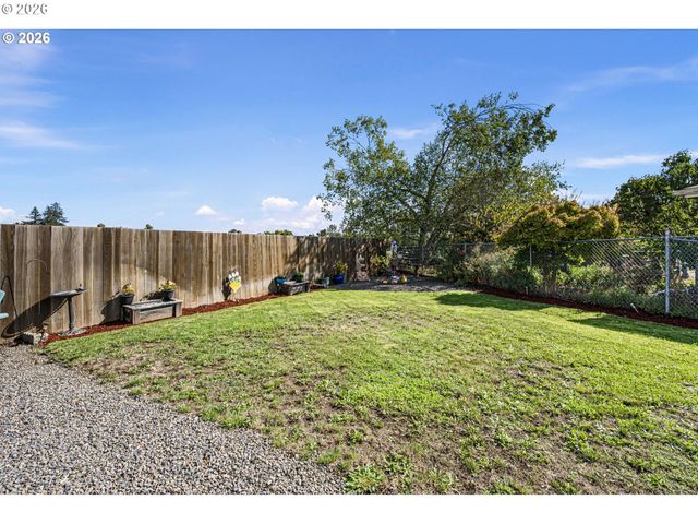 4559 SOUZA St, Eugene, OR 97402