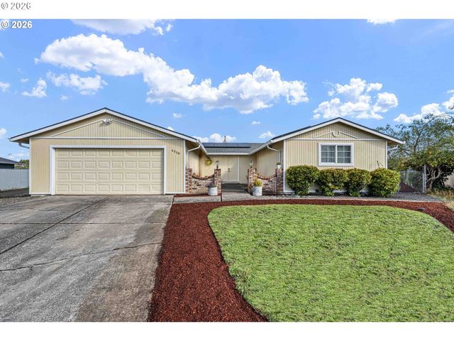4559 SOUZA St, Eugene, OR 97402
