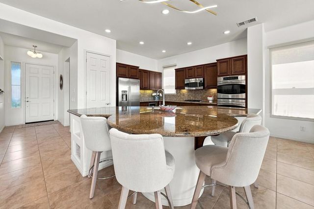 61405 Living Stone Drive, La Quinta, CA 92253