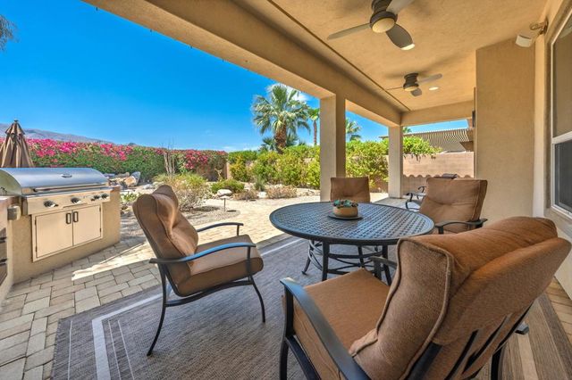 61405 Living Stone Drive, La Quinta, CA 92253