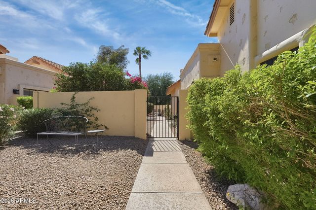 9665 E PERSHING Avenue, Scottsdale, AZ 85260
