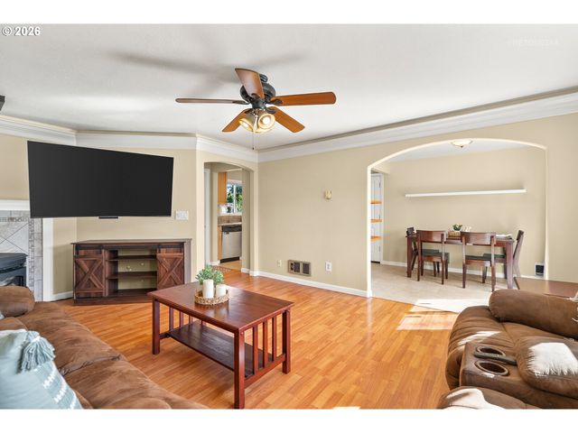 31344 Nw CLAXTAR St, North Plains, OR 97133