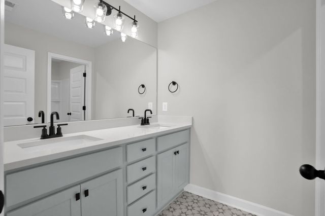 971 Fortitude Trail 17, Chattanooga, TN 37421