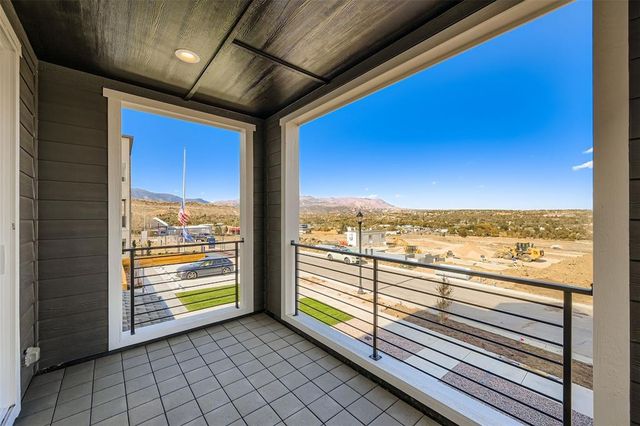 1735 Keystone Crest Lane, Colorado Springs, CO 80905