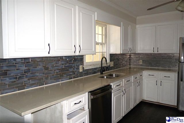 2471 Oliver rd, Timmonsville, SC 29161