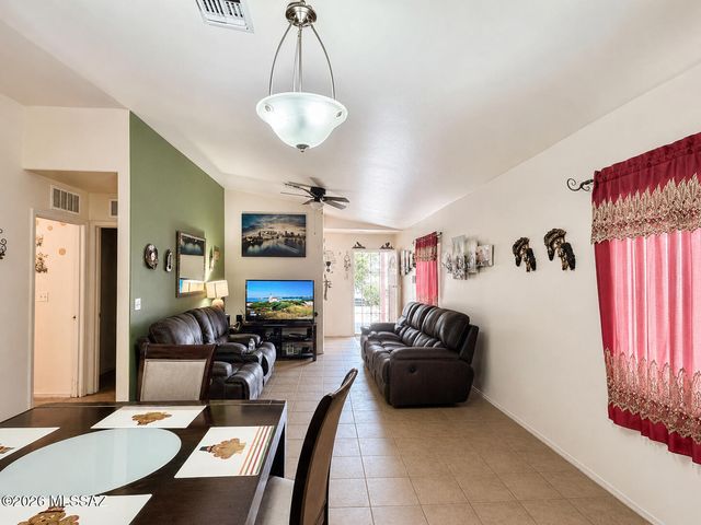 2266 E Sunland Vista, Tucson, AZ 85713
