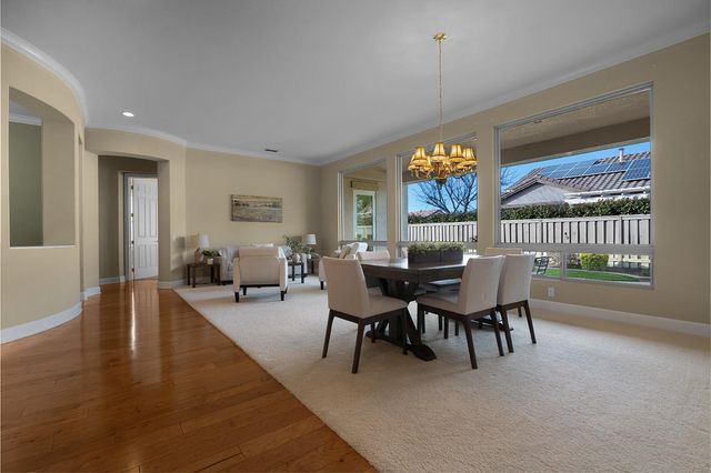 1888 Echo Ln, Lincoln, CA 95648