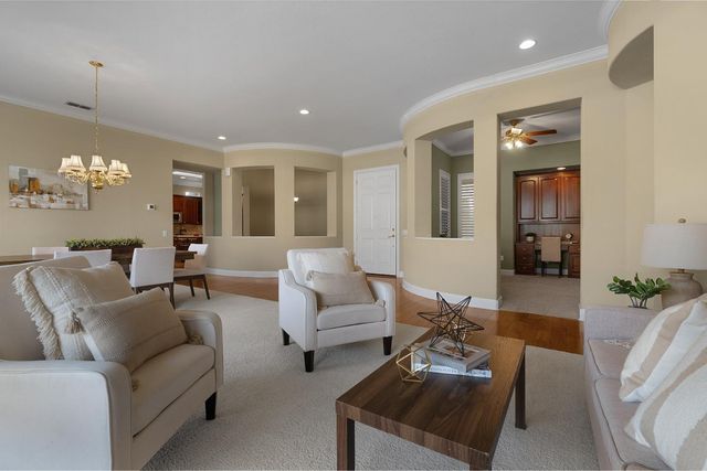 1888 Echo Ln, Lincoln, CA 95648