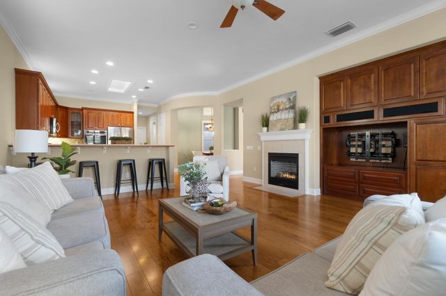 1888 Echo Ln, Lincoln, CA 95648